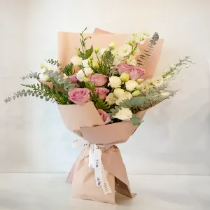 Lisianthus Dreamscape Bouquet